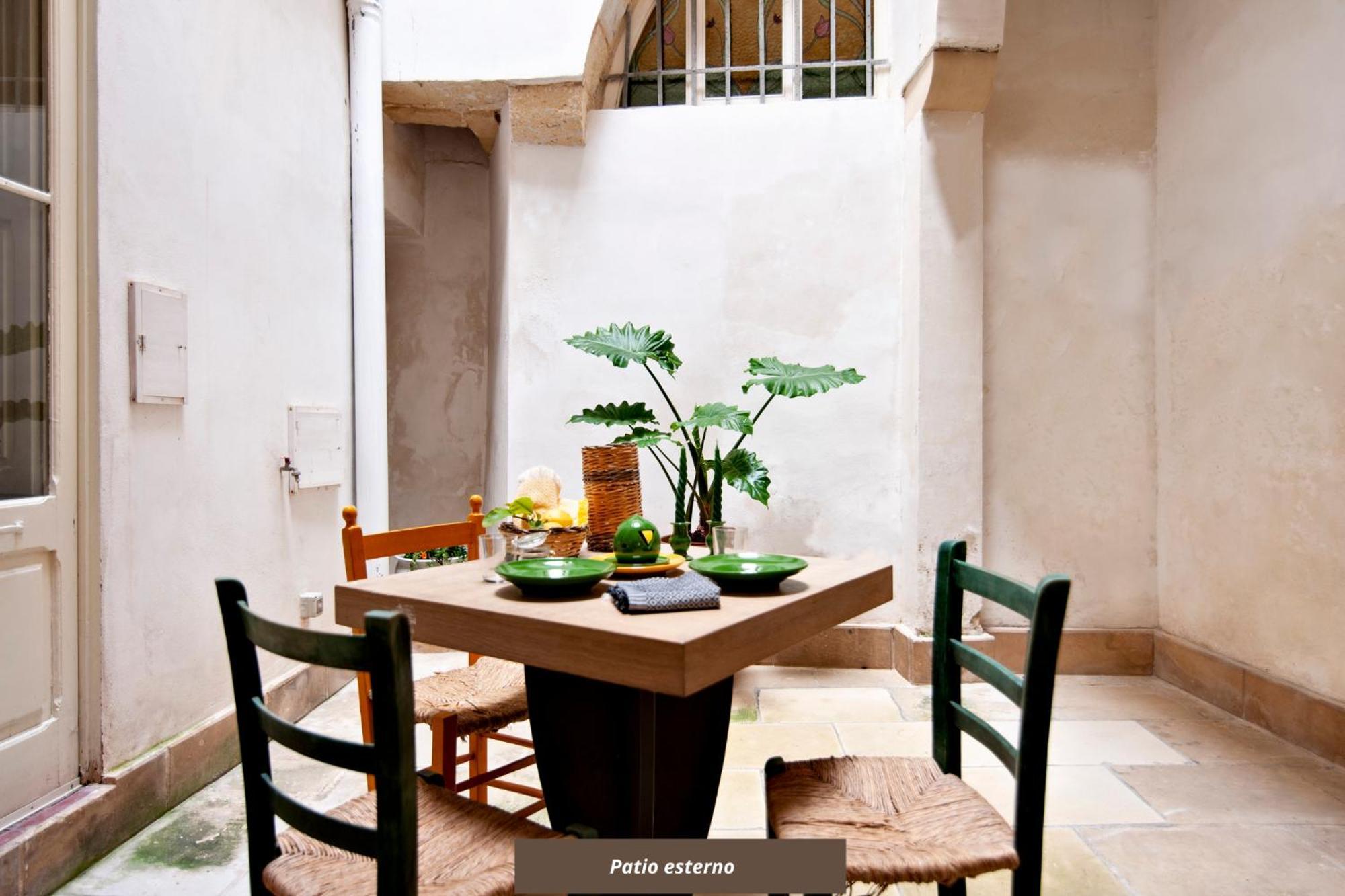 Dasumno 3 - Apartment Old Town Sit เลชเช ภายนอก รูปภาพ
